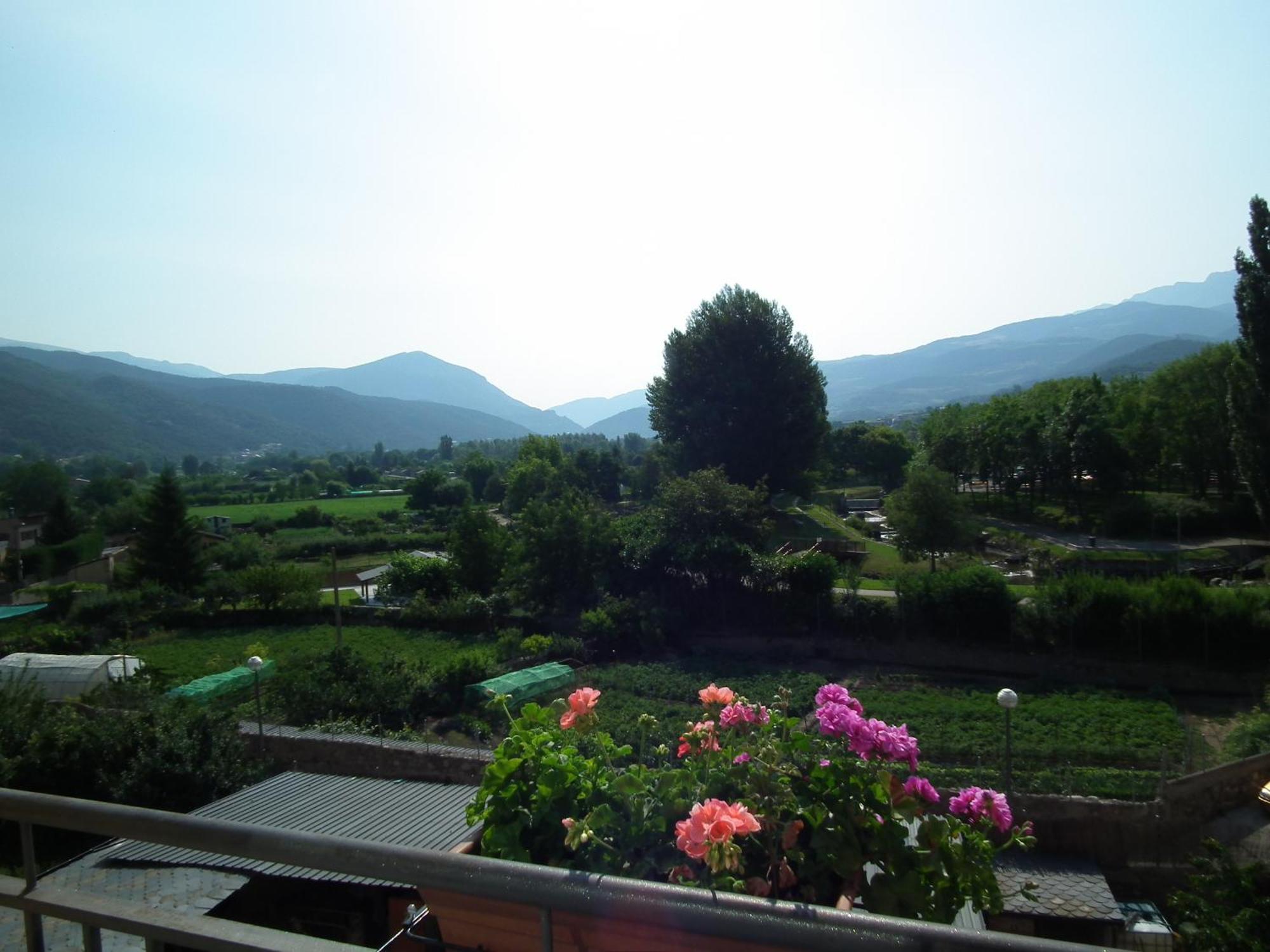 Casa Catharina Bed and Breakfast Σέου δ' Ουρζέλ Εξωτερικό φωτογραφία