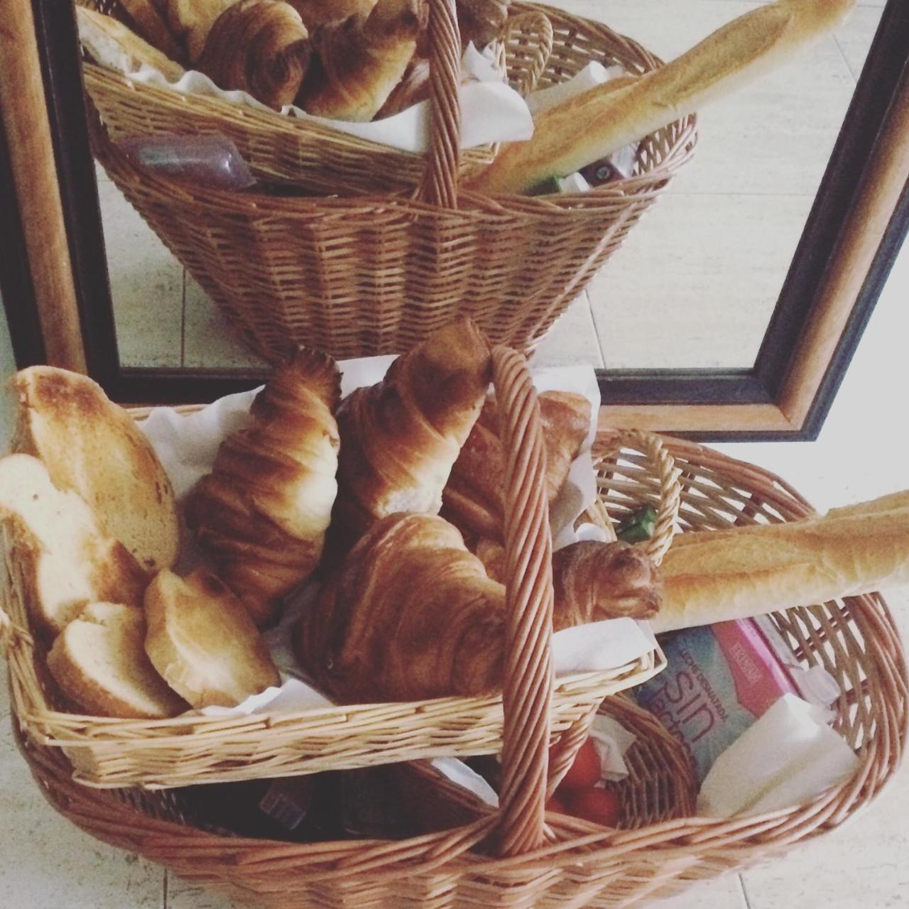 Casa Catharina Bed and Breakfast Σέου δ' Ουρζέλ Εξωτερικό φωτογραφία